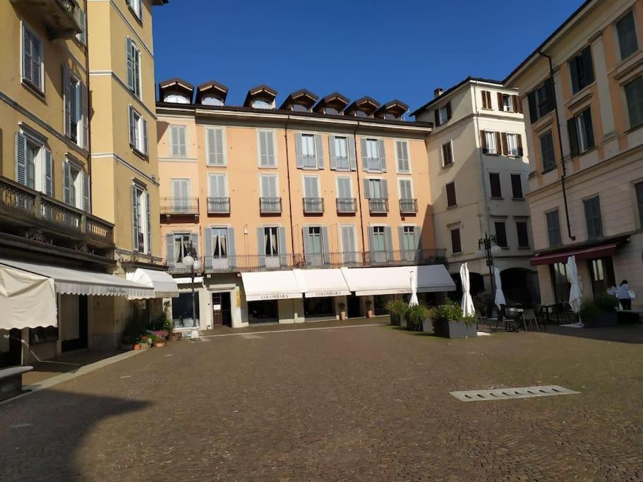 Appartamento Le Rondini Nel Centro Di 因特拉 外观 照片